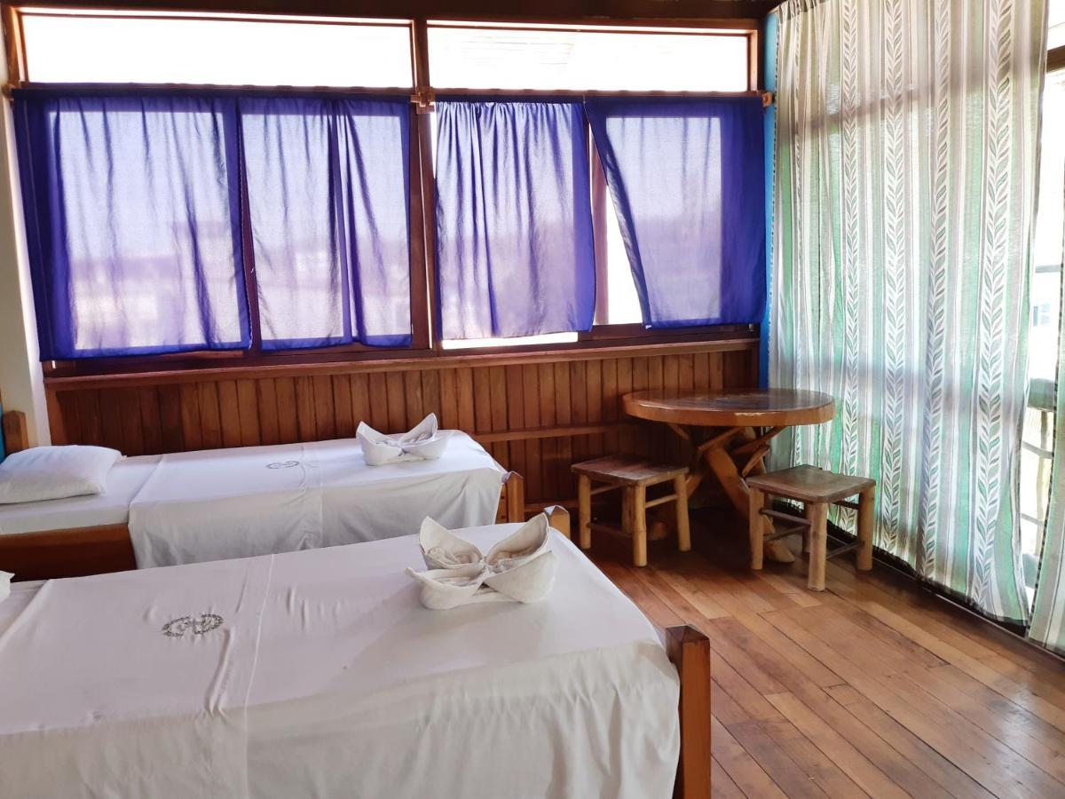 Hotel Boutique Hurvinek Montañita Eksteriør bilde