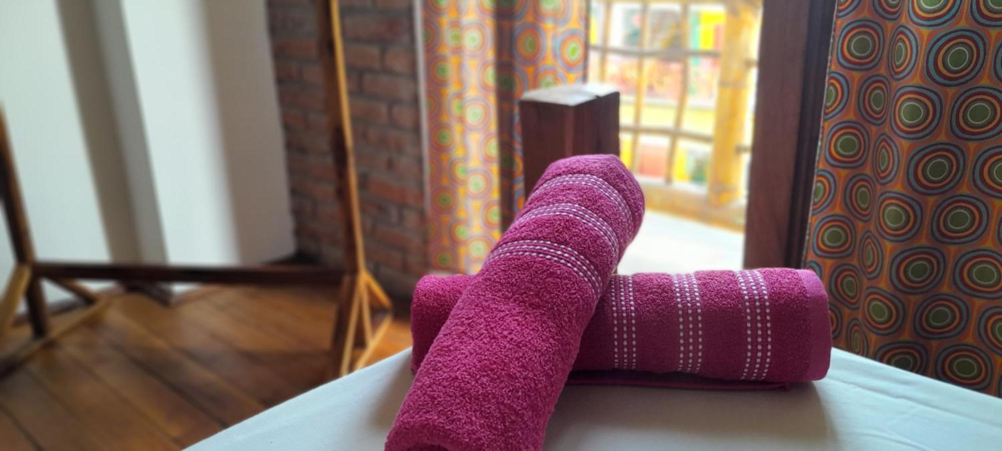 Hotel Boutique Hurvinek Montañita Eksteriør bilde