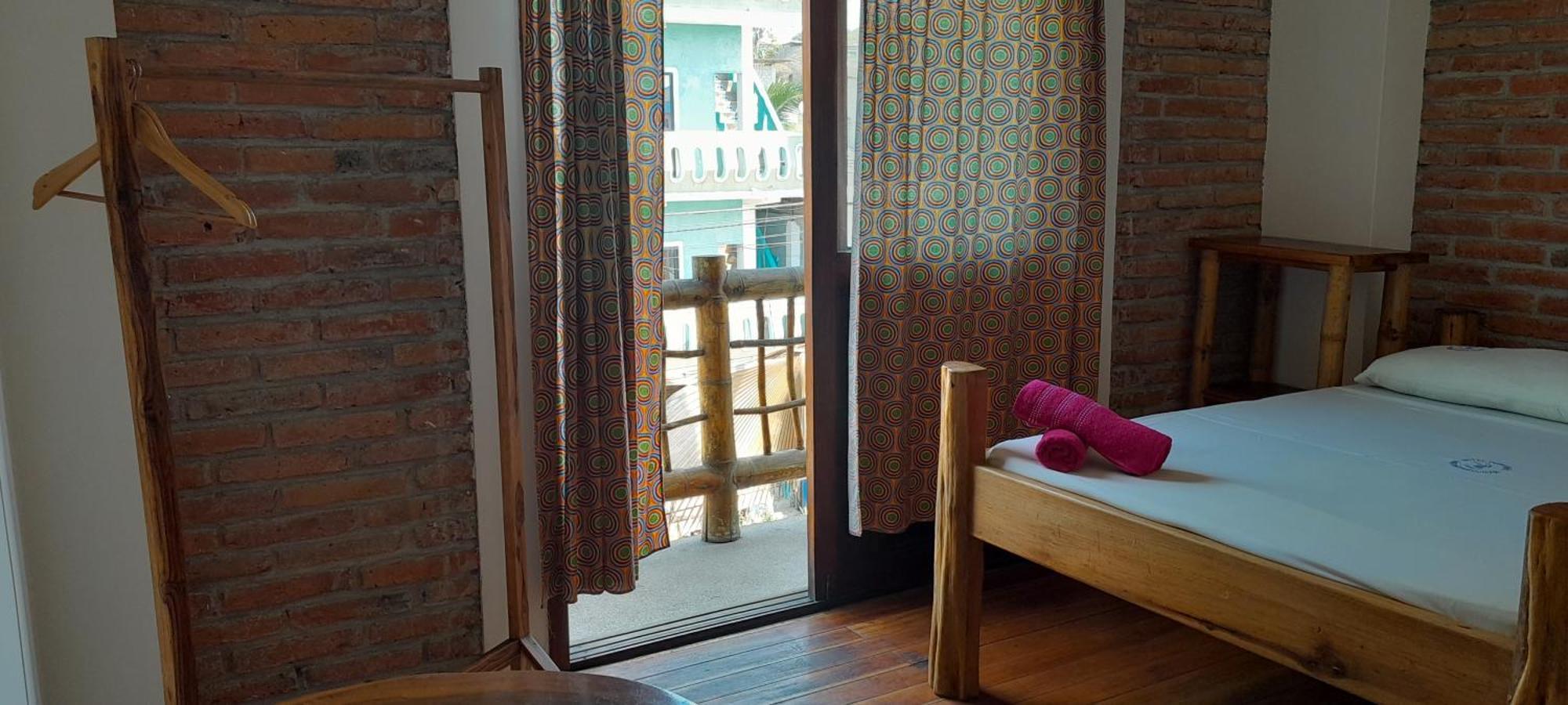 Hotel Boutique Hurvinek Montañita Eksteriør bilde
